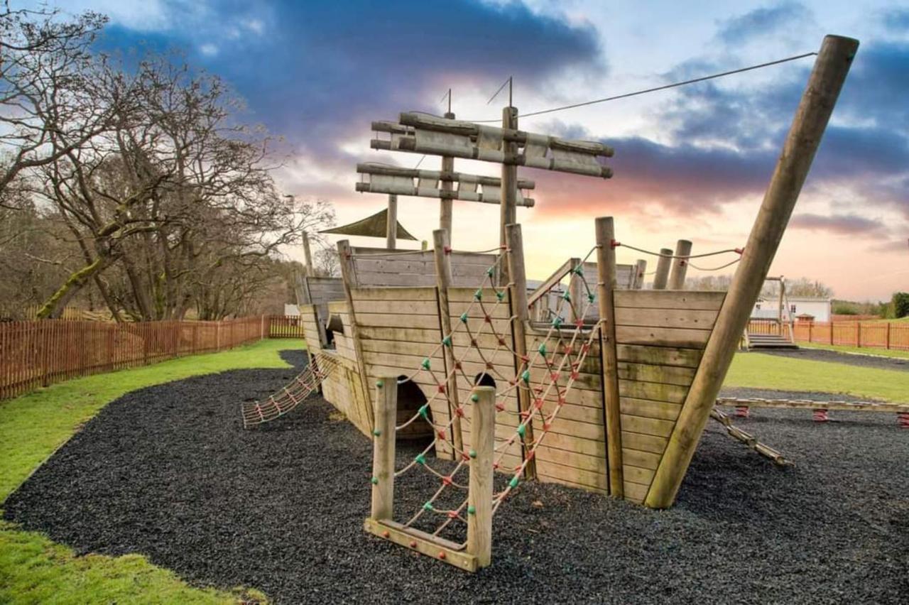 Apple Tree Lodge Hot Tub 3 Bedroom 2 Bars Morpeth Exteriér fotografie